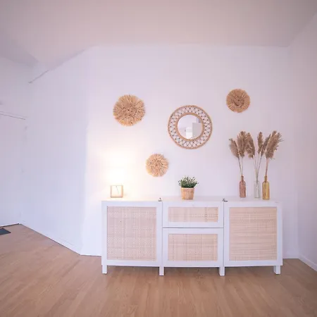 Апартаменты La Vue Royale - Face Chateau - Centre-ville - 4 Personnes *